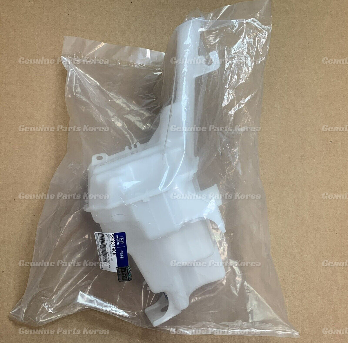 Genuine Windshield Washer Fluid Reservoir Tank Bottle 986201R010 for Hyundai