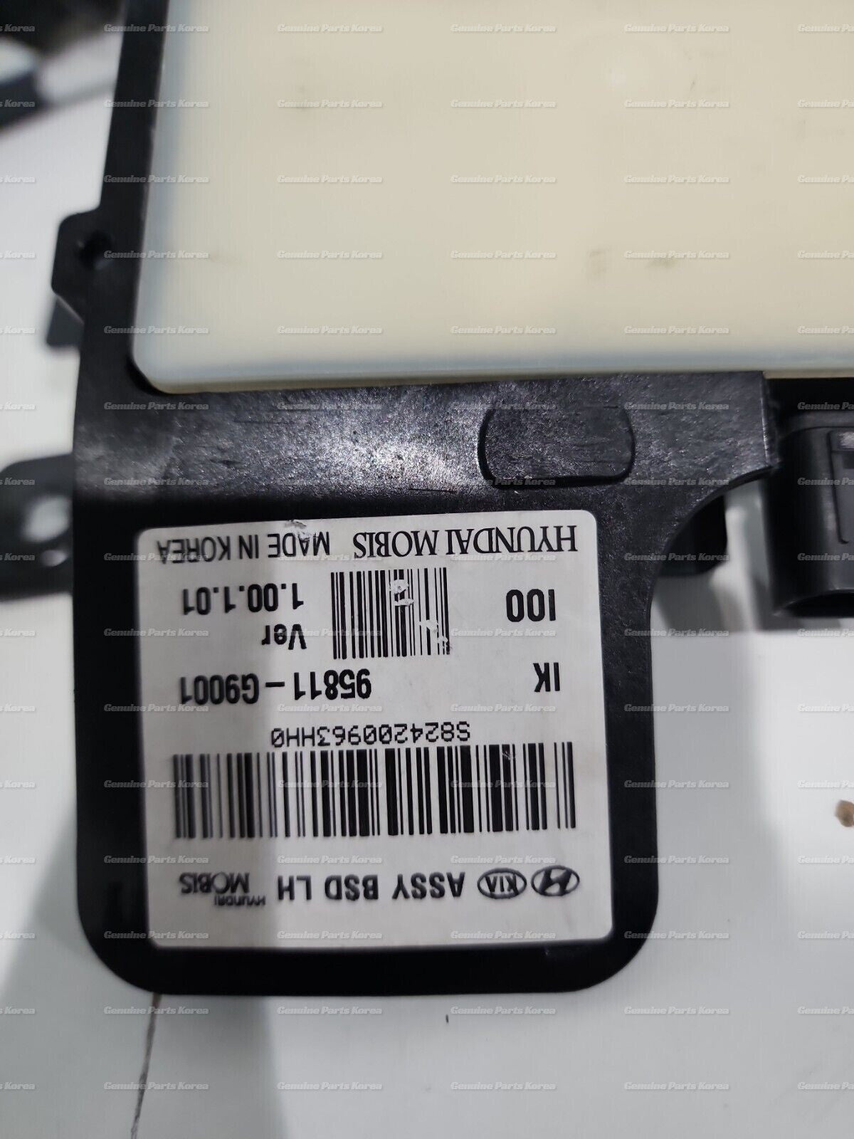 OEM Blind Spot Detection LH Unit Assy 95811G9001 for Genesis GV70 2018-2020