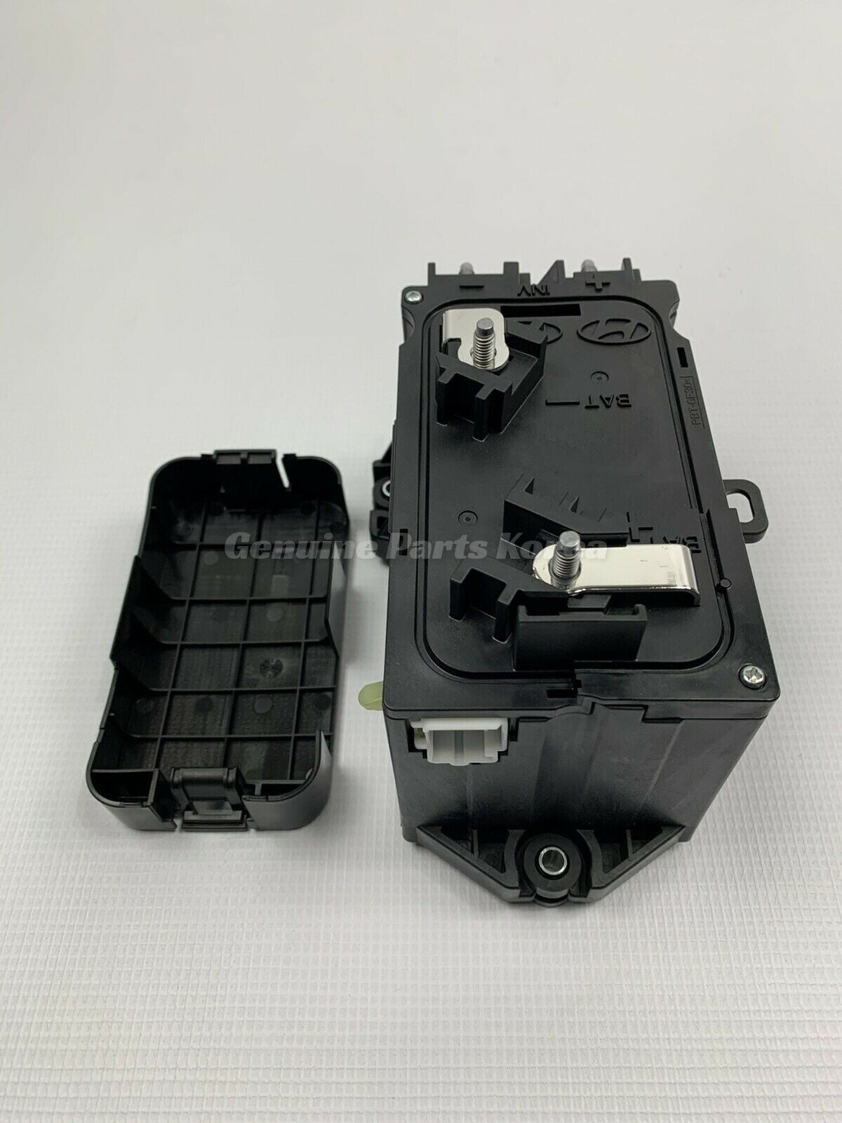 Genuine Battery Power Relay for Optima Hybrid 2011-16 Sonata Hybrid 2011-15