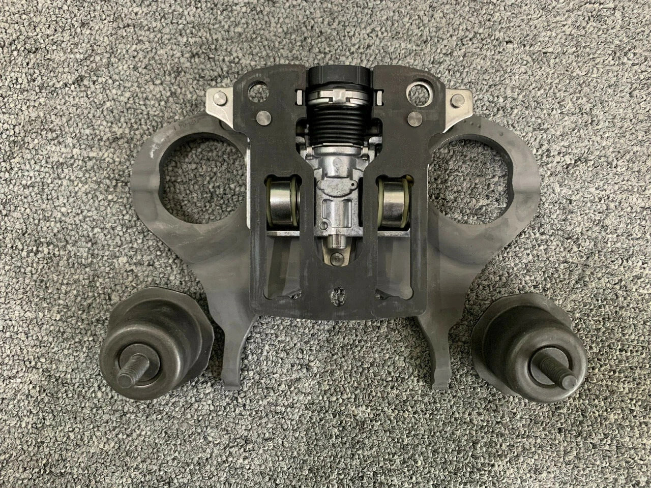 OEM Genuine Clutch Actuator Assy 414702A001 for Hyundai Veloster 1.6L 2012-2017