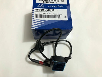 Genuine Rear View Backup Camera for 09-11 Hyundai Genesis Sedan OEM 957603M060